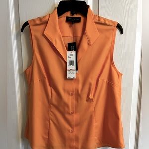 Jones of New York. Sleeveless shirt. Sherbert. Size 10.